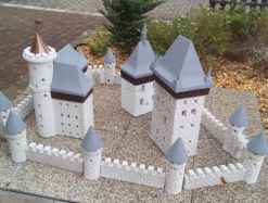 Hrad Karltejn v lt